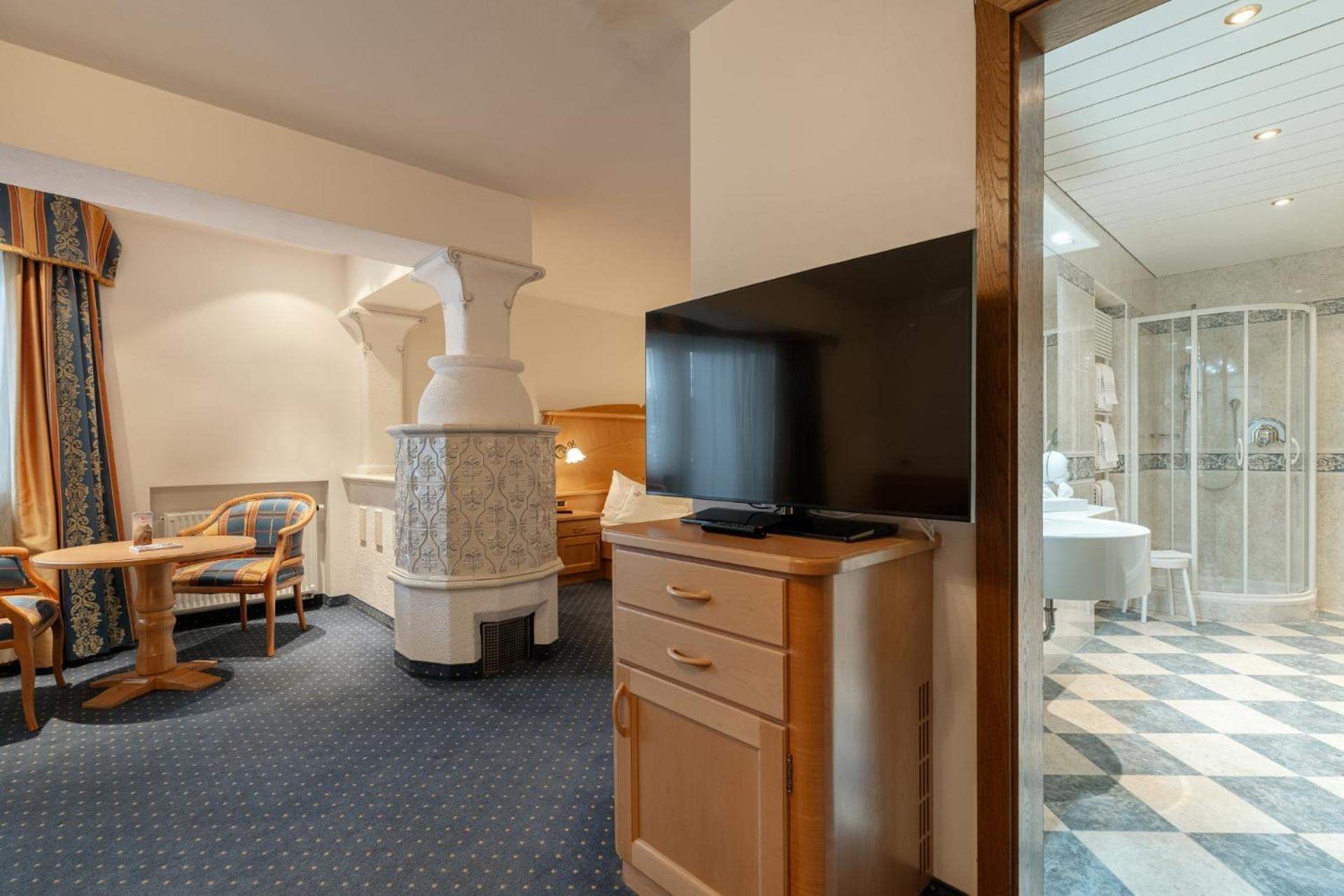 Piccolo Hotel Wolkenstein in Gröden Zimmer foto